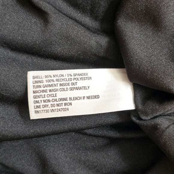 A New Day Black Sequin Crop Top Sz Small - Picture 12 of 13